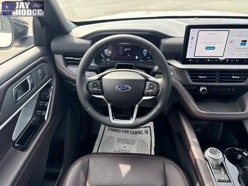 New 2026 Ford Explorer Platinum RWD image 25