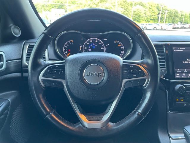 Used 2020 Jeep Grand Cherokee Altitude AWD/4WD image 14