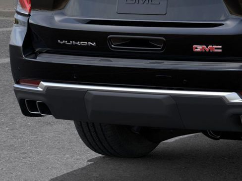 New 2026 GMC Yukon XL Denali image 21