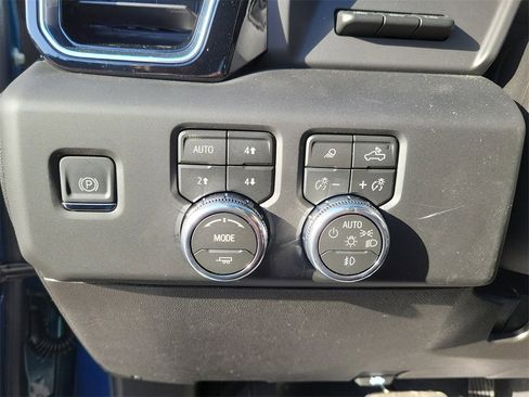 New 2026 GMC Sierra 2500 Denali Ultimate image 26