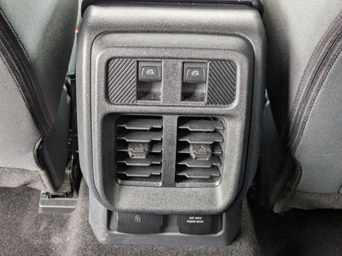 Used 2025 Ford Bronco Big Bend image 19