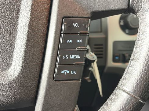 Used 2014 Ford F150 XLT w/ Equipment Group 302A Luxury AWD/4WD image 18