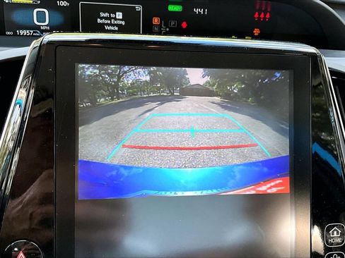 Used 2021 Toyota Prius Limited FWD image 13