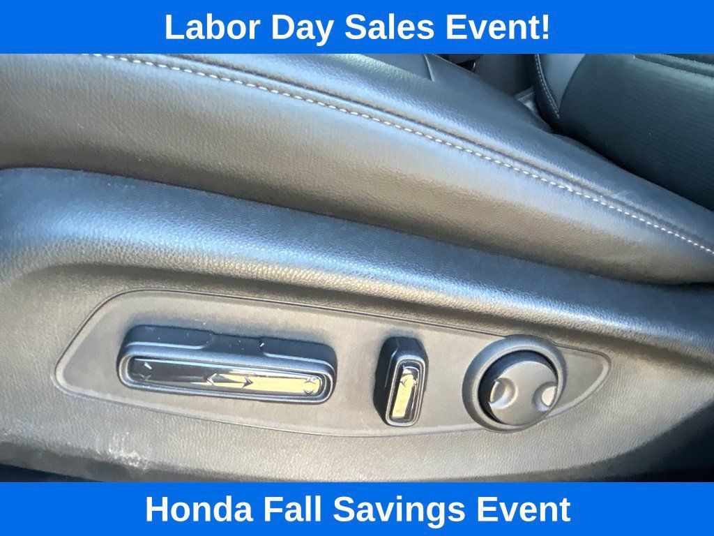 Used 2025 Honda CR-V EX-L image 23
