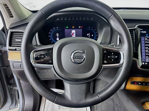 Used 2024 Volvo XC90 B6 Plus w/ Protection Package Premier AWD/4WD image 12