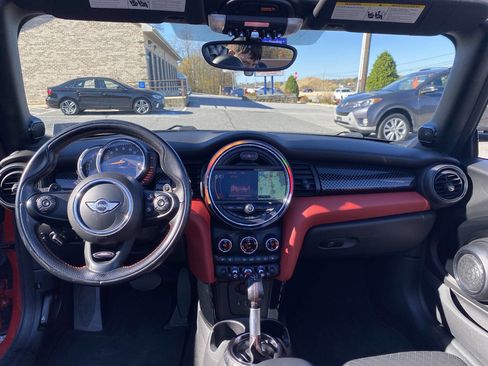 Used 2016 MINI Cooper S image 27