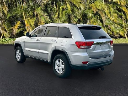 Used 2011 Jeep Grand Cherokee Laredo image 7