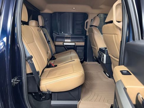 Used 2022 Ford F250 Lariat w/ Lariat Value Package image 29