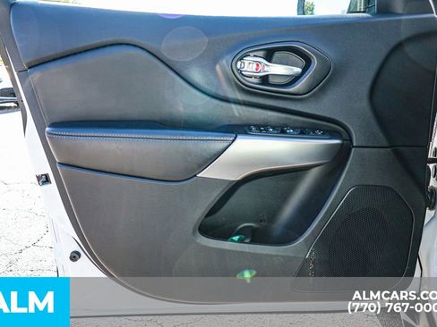 Used 2021 Jeep Cherokee Latitude Lux image 49