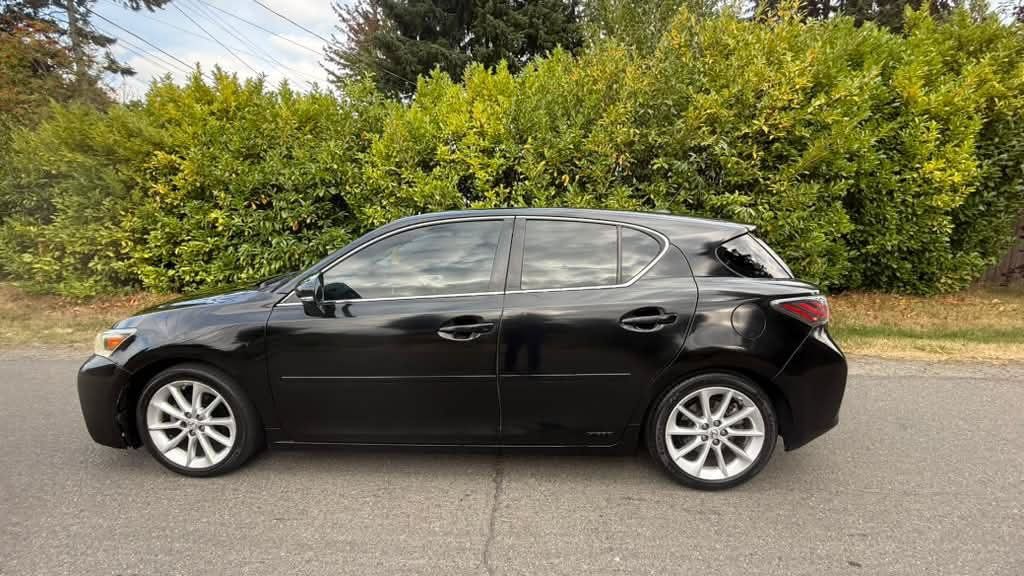 Used 2012 Lexus CT 200h Premium w/ Premium Audio Pkg FWD image 2