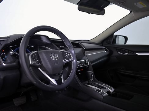 Used 2020 Honda Civic EX image 13