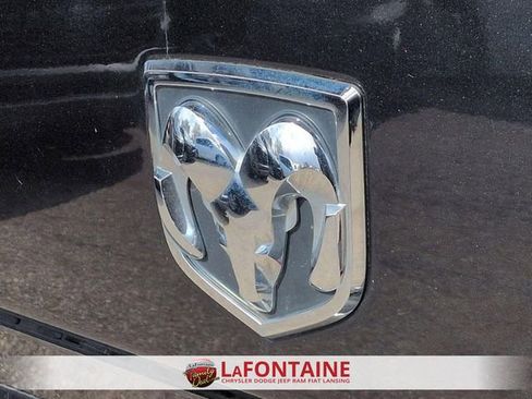 Used 2016 RAM 1500 Laramie AWD/4WD image 9