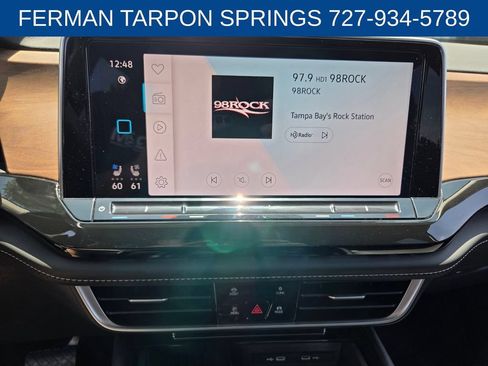 Used 2025 Volkswagen Atlas SE AWD/4WD image 26