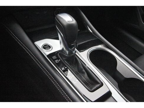 Certified 2023 Nissan Altima 2.5 SV w/ SV Premium Package AWD/4WD image 29