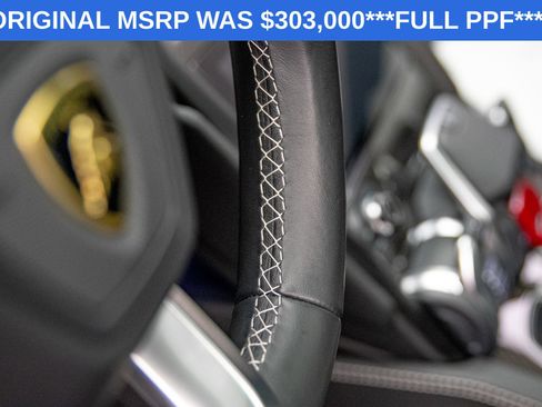 Used 2024 Lamborghini Urus S AWD/4WD image 16