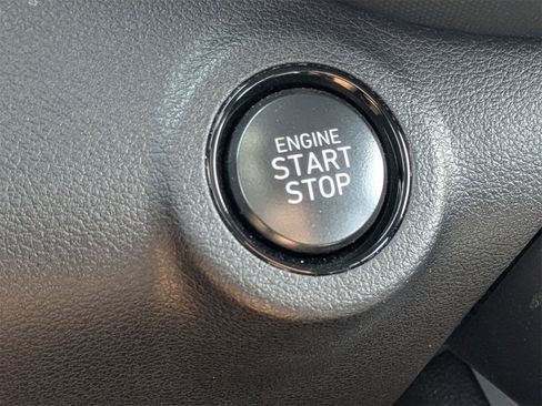 Certified 2024 Hyundai Venue Limited image 37