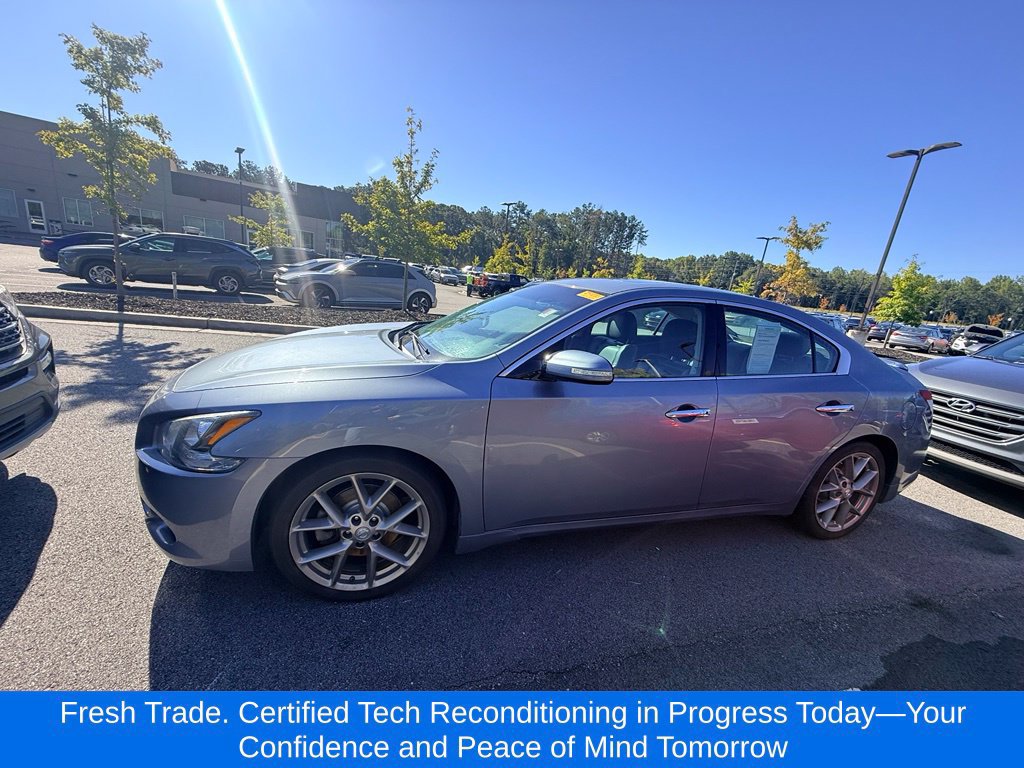 Used 2011 Nissan Maxima 3.5 SV w/ Sport Pkg FWD image 2