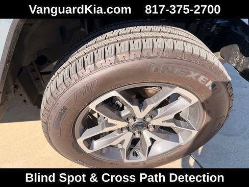 Used 2024 Jeep Wrangler Unlimited w/ Convenience Group image 11