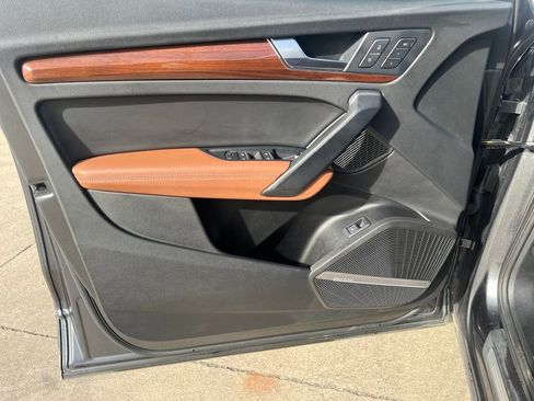 Used 2022 Audi Q5 2.0T Premium Plus w/ Premium Plus Package image 13