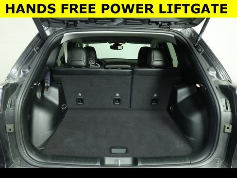 Used 2022 Jeep Cherokee Trailhawk w/ Premium Leather Package image 10