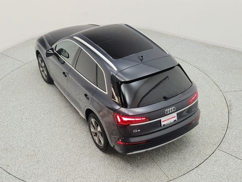 Used 2023 Audi Q5 2.0T Premium w/ Convenience Package AWD/4WD image 28