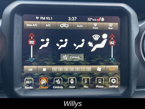 Used 2021 Jeep Gladiator Willys image 26