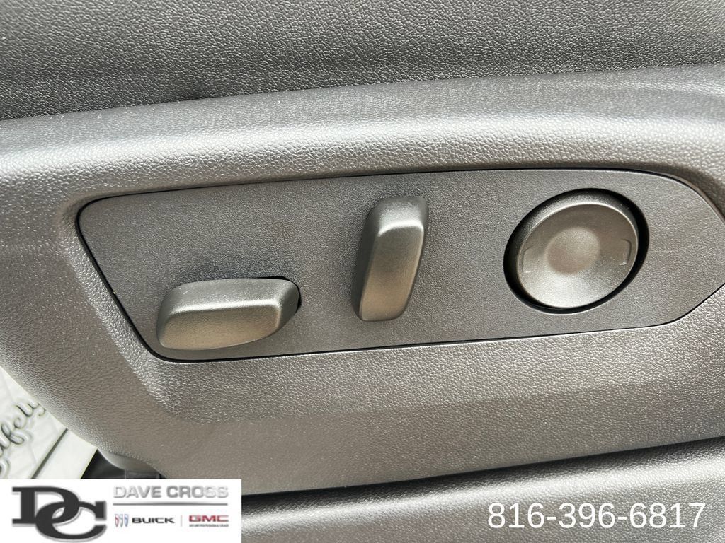 New 2026 GMC Sierra 2500 AT4 w/ AT4 Premium Plus Package AWD/4WD image 24