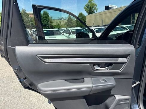 Used 2023 Honda CR-V Sport image 29