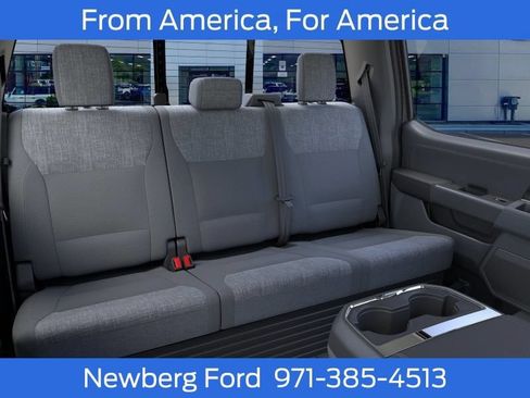 New 2026 Ford F250 XLT w/ XLT Premium Package AWD/4WD image 11