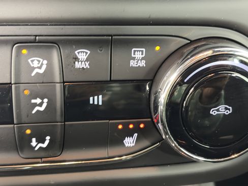 Certified 2023 Chevrolet TrailBlazer RS w/ Convenience Package image 24