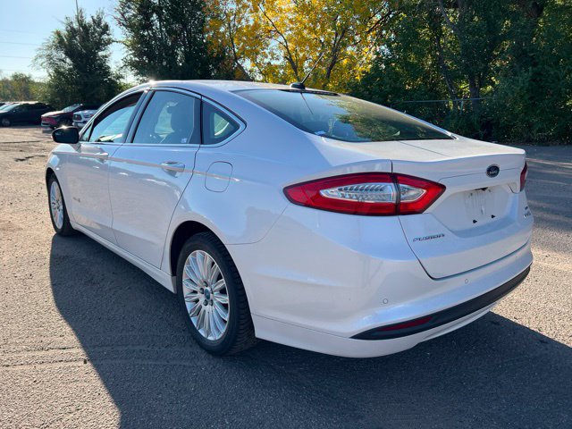Used 2013 Ford Fusion SE FWD image 3