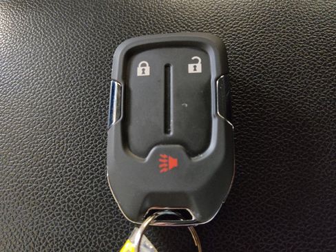 Used 2021 GMC Acadia SLE FWD image 32