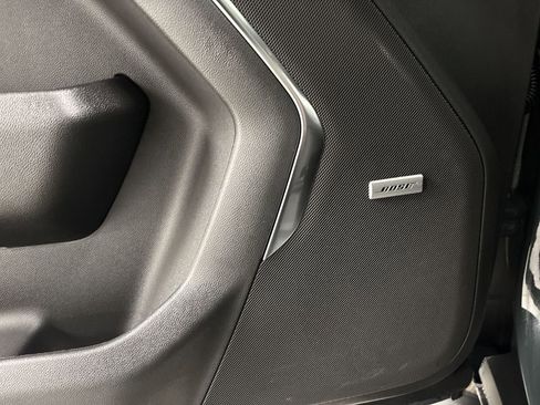 New 2026 Chevrolet Suburban Z71 w/ Comfort Package AWD/4WD image 13