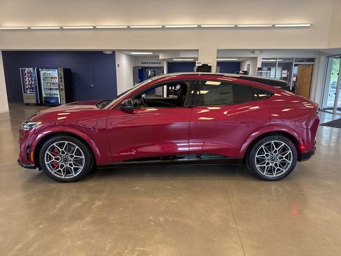 New 2025 Ford Mustang Mach-E GT image 4