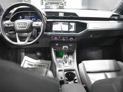 Used 2020 Audi Q3 2.0T Prestige image 12