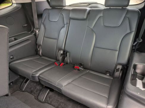 Used 2020 Kia Telluride S w/ S 8 Passenger Seating Package AWD/4WD image 22