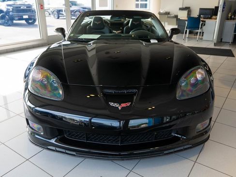 Used 2013 Chevrolet Corvette 427 w/ 1SB Preferred Equipment Group RWD image 3