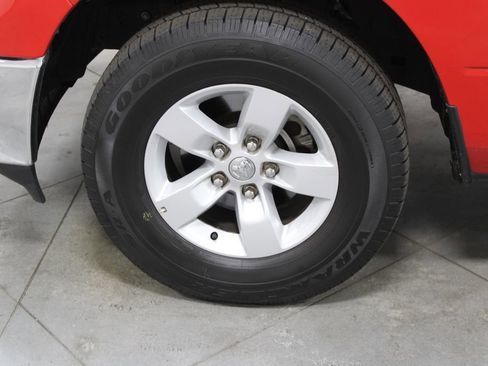 Used 2024 RAM 1500 Classic SLT image 18