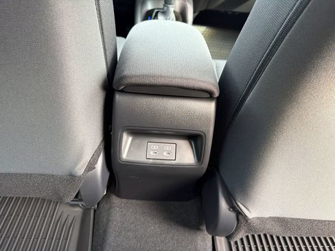 New 2026 Toyota Corolla LE FWD image 27