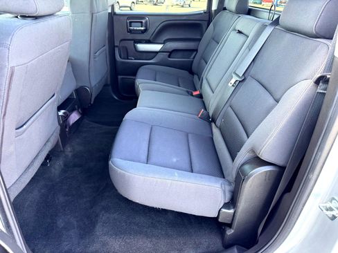 Used 2018 Chevrolet Silverado 1500 LT w/ All Star Edition image 16