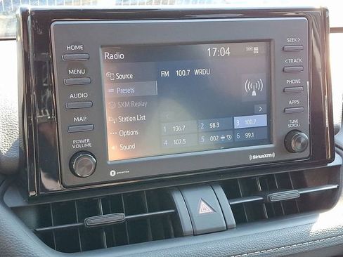 Used 2021 Toyota RAV4 XLE image 21