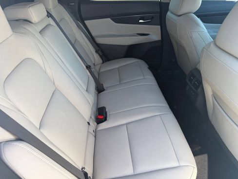 New 2026 Nissan Murano SV AWD/4WD image 11