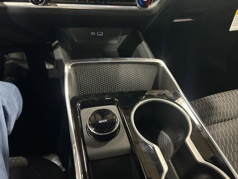 New 2026 Chevrolet Equinox LT image 19