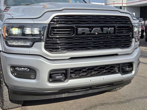 Used 2022 RAM 2500 Limited AWD/4WD image 8