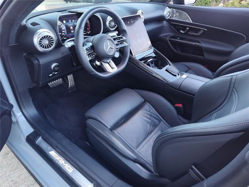 Used 2022 Mercedes-Benz SL 63 AMG 4MATIC image 21