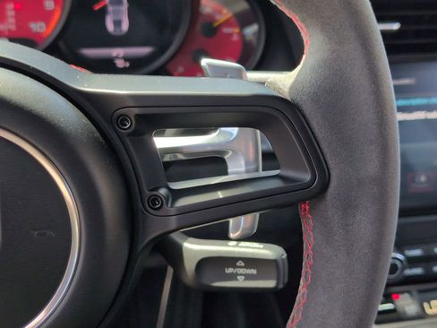 Used 2018 Porsche 911 GT3 image 18