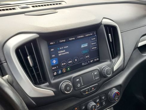 Used 2022 GMC Terrain SLT w/ Infotainment Package II AWD/4WD image 33