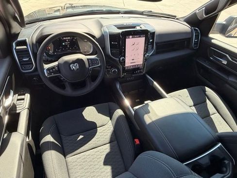 Used 2025 RAM 1500 Big Horn AWD/4WD image 12