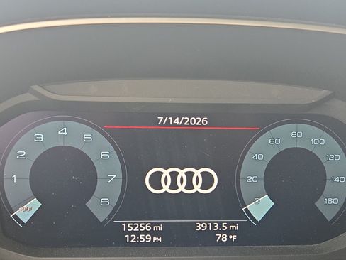 Used 2025 Audi Q3 2.0T Premium Plus AWD/4WD image 14