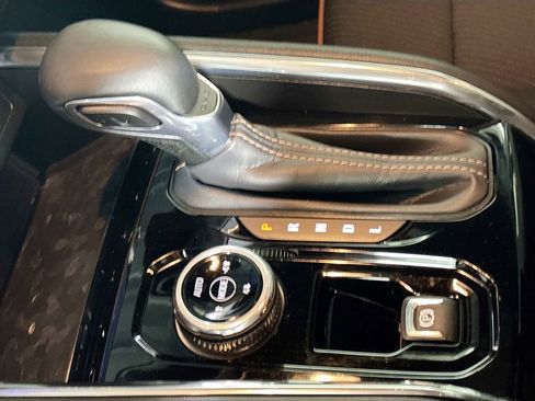 Used 2024 GMC Canyon AT4 w/ Canyon Safety Plus Package image 18